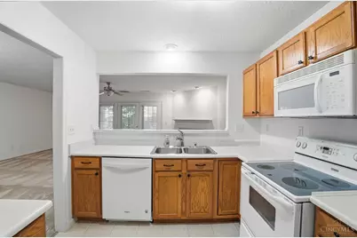 5443 Harbourwatch Way #101, Deerfield Township, OH 45040 - Photo 13