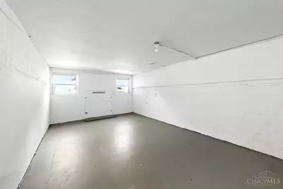 2919 Temple Avenue, Cincinnati, OH 45211 - Photo 41