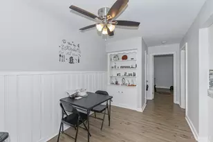 6914 Montgomery Rd, Silverton, OH 45236 - Photo 7