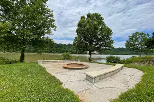 5731 Sanctuary Pl, Cincinnati, OH 45230 - Photo 9