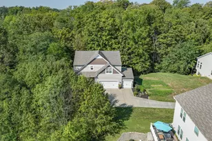 880 Sunrise Ridge Ct, Hamilton Township, OH 45039 - Photo 7