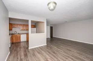 7240 Creekview Dr, Colerain Township, OH 45247 - Photo 7