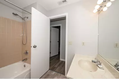 7240 Creekview Drive #7, Colerain Township, OH 45247 - Photo 19