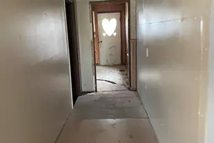 704 Broadway St, Manchester, OH 45144 - Photo 5