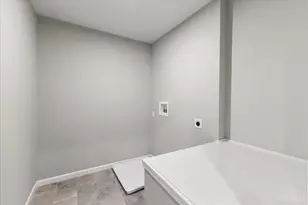 1595 Summerview Ln, Miami Township, OH 45150 - Photo 21