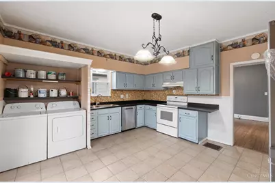 401 W Porter Street, Cleves, OH 45002 - Photo 17