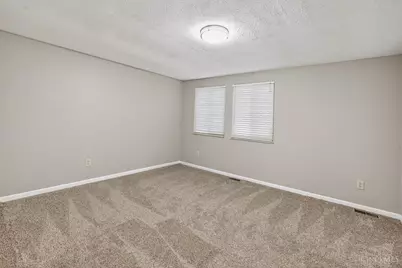 305 Bainbridge Court, Mason, OH 45040 - Photo 13