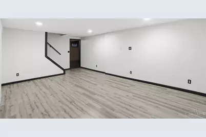 9959 McKelvey Road, Springfield Township, OH 45231 - Photo 29