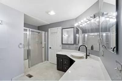 9959 McKelvey Road, Springfield Township, OH 45231 - Photo 19