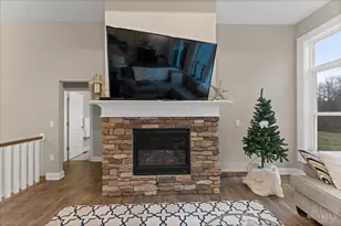 74 Nicely Rd, Jefferson Township, OH 45148 - Photo 17