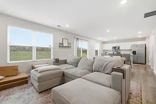 4992 Lakeview Dr, Hamilton Township, OH 45152 - Photo 7