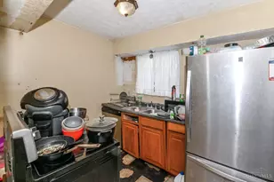 9528 Haddington Ct, Colerain Township, OH 45251 - Photo 13