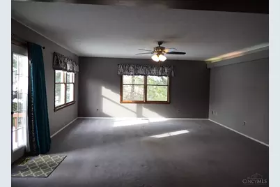 5843 Reswin Drive, Fairfield, OH 45014 - Photo 9