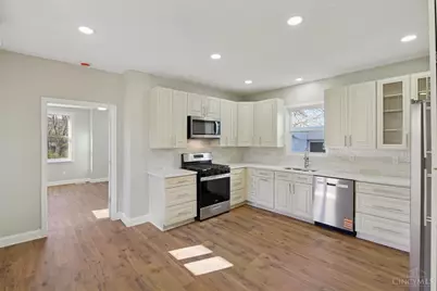 8081 Woodbine Avenue, Cincinnati, OH 45216 - Photo 7