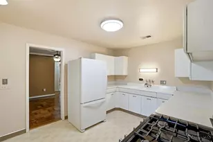 6604 Ambar Ave, Cincinnati, OH 45230 - Photo 11