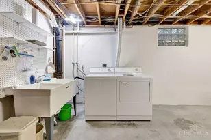 6889 Menz Ln, Green Township, OH 45233 - Photo 29