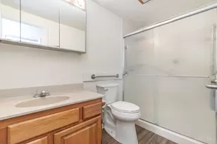 559 Asbury Rd, Anderson Township, OH 45255 - Photo 33