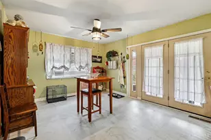 5468 Courier Ct, Delhi Township, OH 45238 - Photo 7