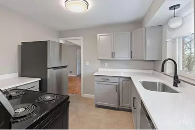 5441 Lanius Lane, Cincinnati, OH 45224 - Photo 11