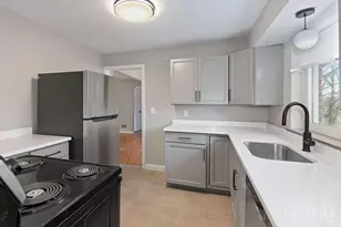 5441 Lanius Ln, Cincinnati, OH 45224 - Photo 11