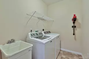 993 Lost Crossing, Springfield Township, OH 45231 - Photo 33