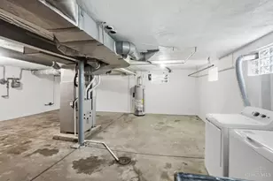 6145 Sunridge Dr, Cincinnati, OH 45224 - Photo 43