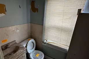 1917 Brinkmeier Ave, Cincinnati, OH 45225 - Photo 9