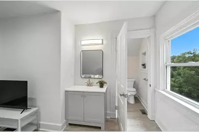 871 Hutchins Avenue, Cincinnati, OH 45229 - Photo 57