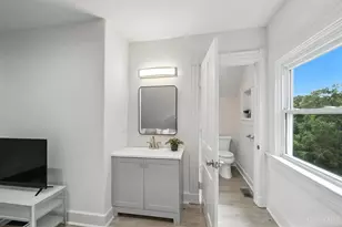 871 Hutchins Ave, Cincinnati, OH 45229 - Photo 57