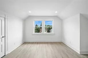 871 Hutchins Ave, Cincinnati, OH 45229 - Photo 45