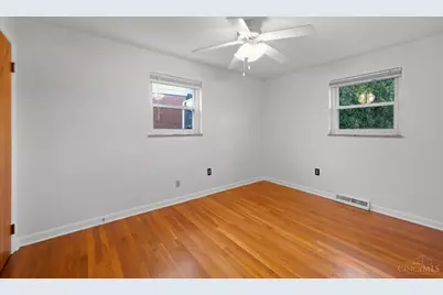 9470 Wynnecrest Drive, Blue Ash, OH 45242 - Photo 23