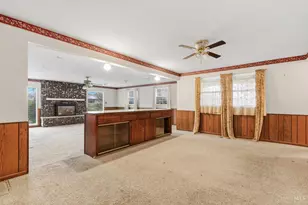 1379 Honeysuckle Dr, Fairborn, OH 45324 - Photo 5