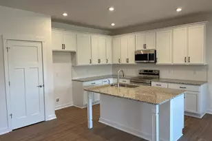 120 Magnolia Ln, Springboro, OH 45066 - Photo 3