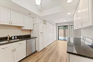 8051 Timbertree Way, West Chester, OH 45069 - Photo 15