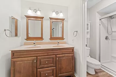 8051 Timbertree Way, West Chester, OH 45069 - Photo 29