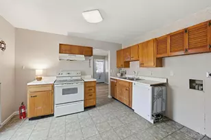 619 Charwood Dr, Union Township, OH 45244 - Photo 9