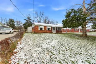 619 Charwood Dr, Union Township, OH 45244 - Photo 3