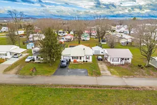 225 Union St, Peebles, OH 45660 - Photo 1