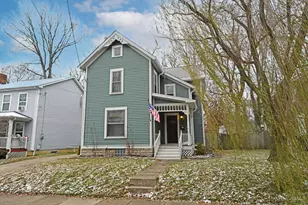 6118 Prentice St, Cincinnati, OH 45227 - Photo 1