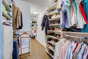 16 Woodcreek Dr, Blue Ash, OH 45241 - Photo 33