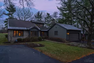 16 Woodcreek Dr, Blue Ash, OH 45241 - Photo 49