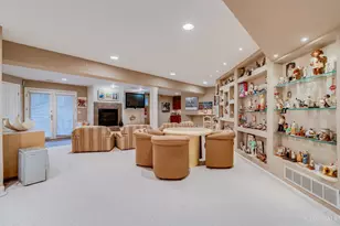 16 Woodcreek Dr, Blue Ash, OH 45241 - Photo 41