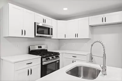 6230 Stover Avenue, Golf Manor, OH 45237 - Photo 9