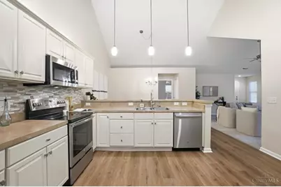 1336 Cotswold Lane, Hamilton, OH 45013 - Photo 7