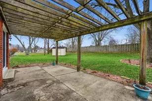 2324 Belloak Dr, Kettering, OH 45440 - Photo 39