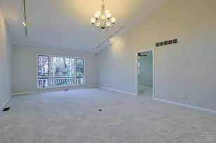 4823 Beechwood Ln, Middletown, OH 45042 - Photo 7