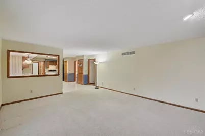 6358 Kings Arms Way, Fairfield, OH 45014 - Photo 5