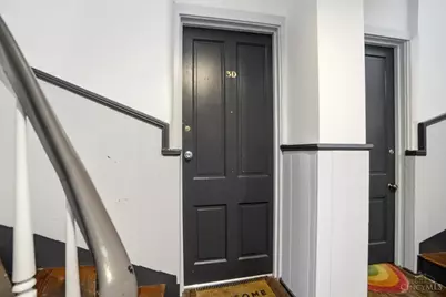 1410 Main Street #3D, Cincinnati, OH 45202 - Photo 3