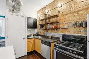 1410 Main St, Cincinnati, OH 45202 - Photo 7