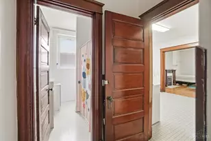 3010 Burnet Ave, Cincinnati, OH 45219 - Photo 13